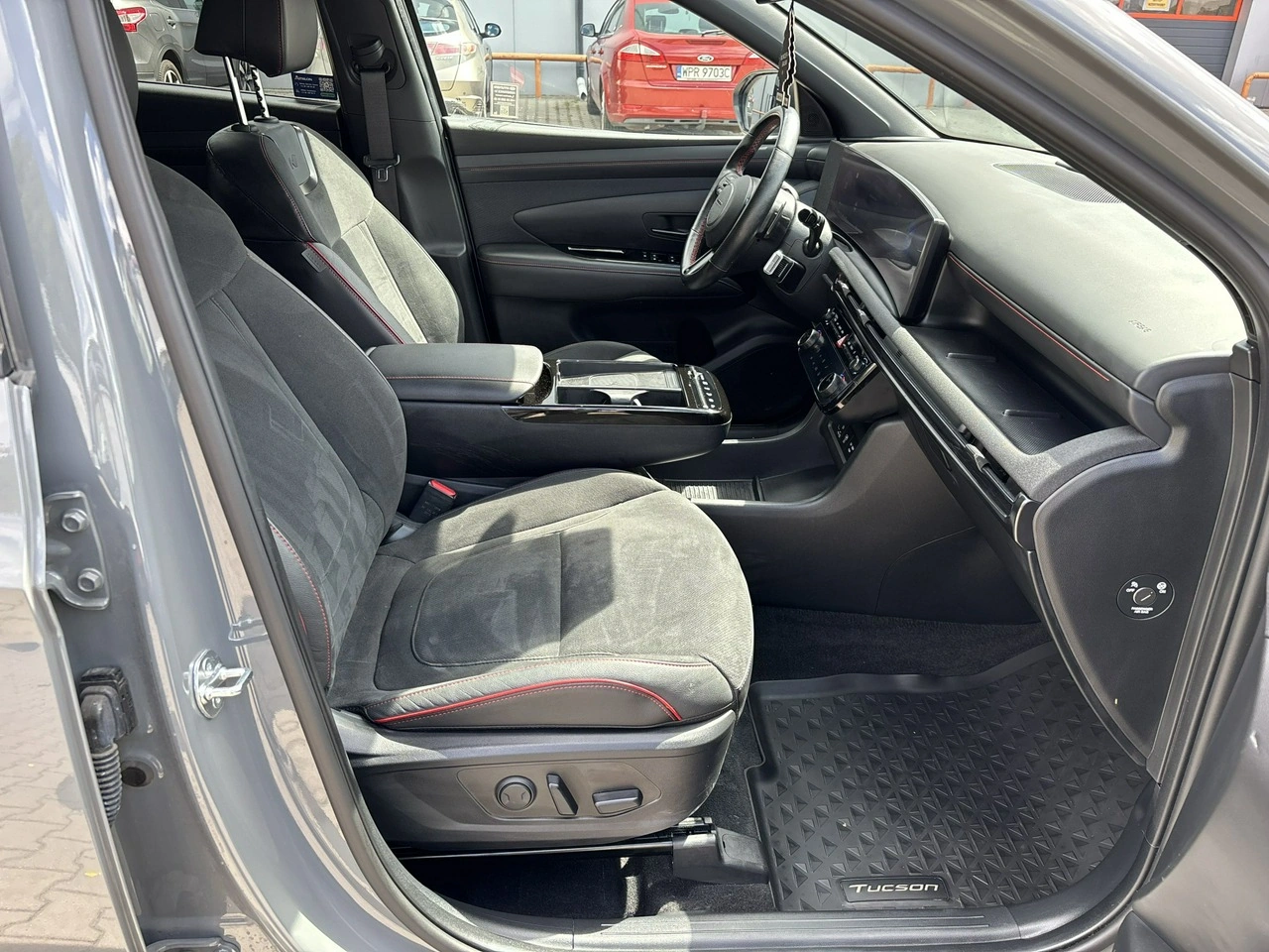 Hyundai Tucson - Zdjęcie 14