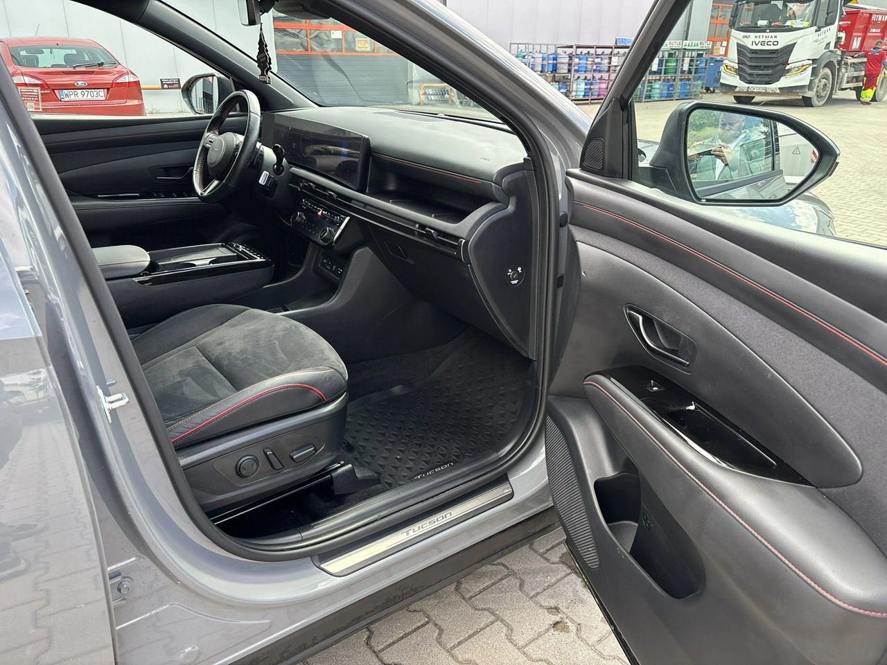 Hyundai Tucson - Zdjęcie 15