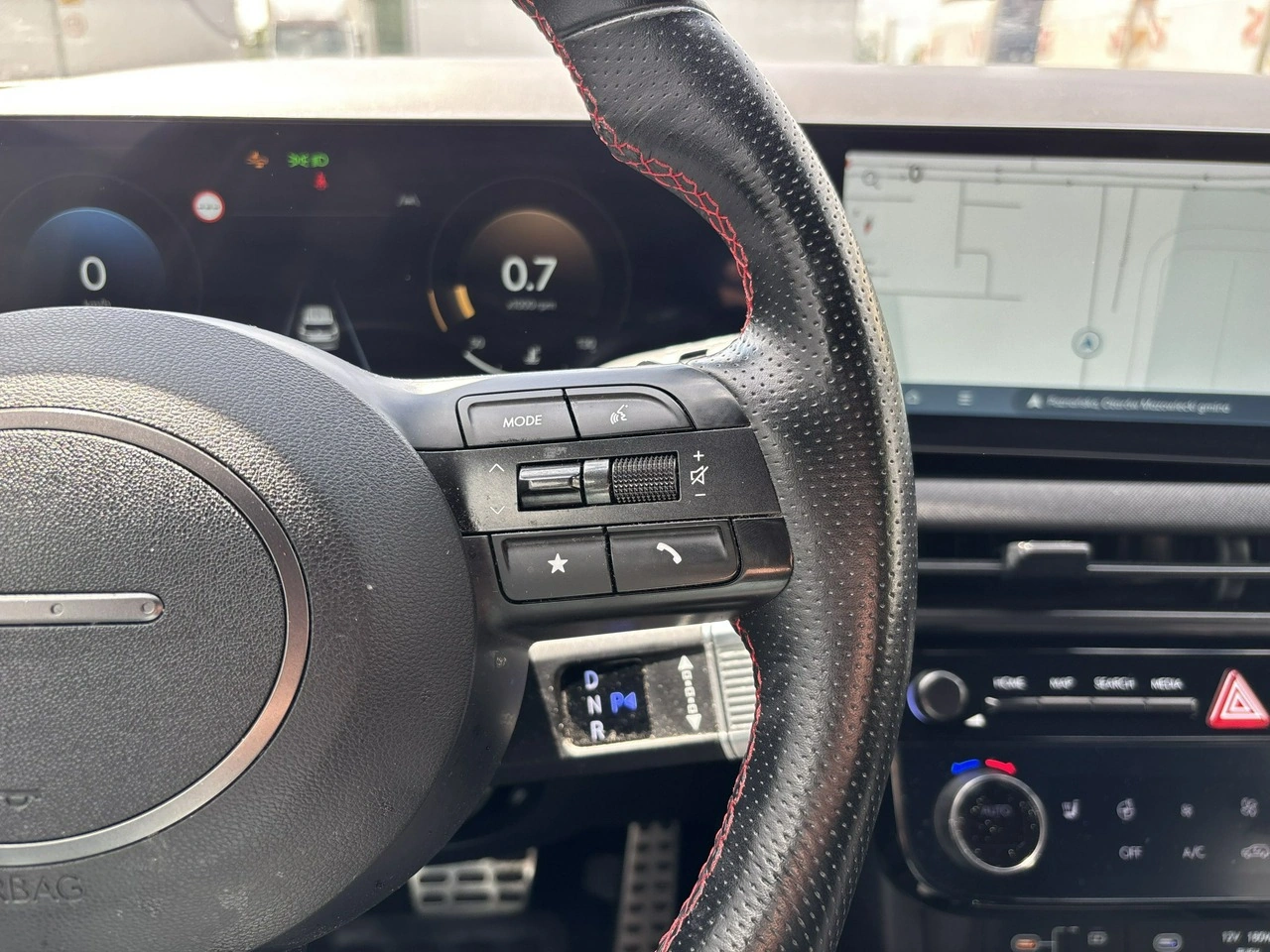 Hyundai Tucson - Zdjęcie 26