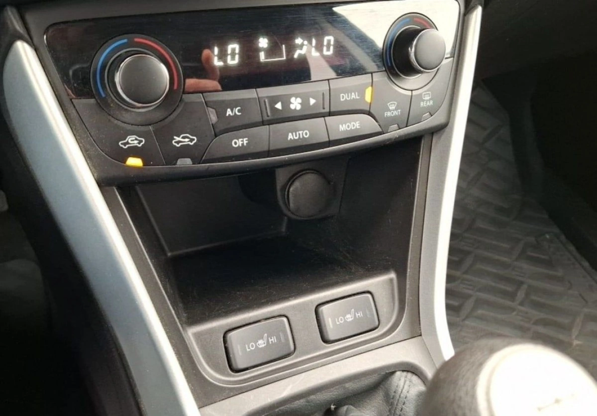 Suzuki SX4 S-Cross - Zdjęcie 21