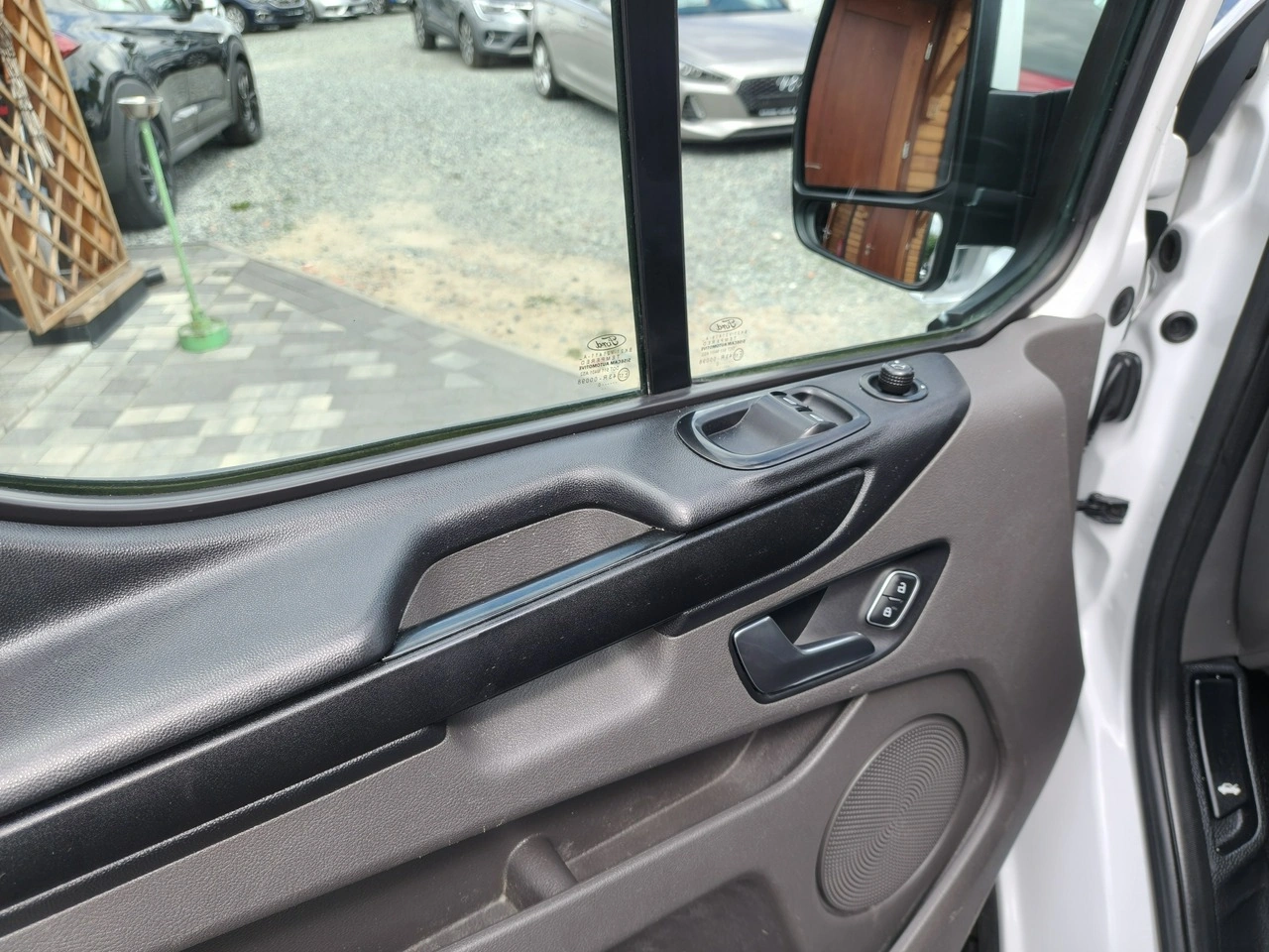 Ford Transit Custom - Zdjęcie 14