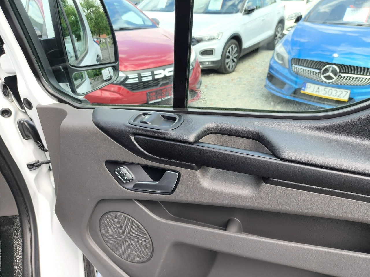 Ford Transit Custom - Zdjęcie 27