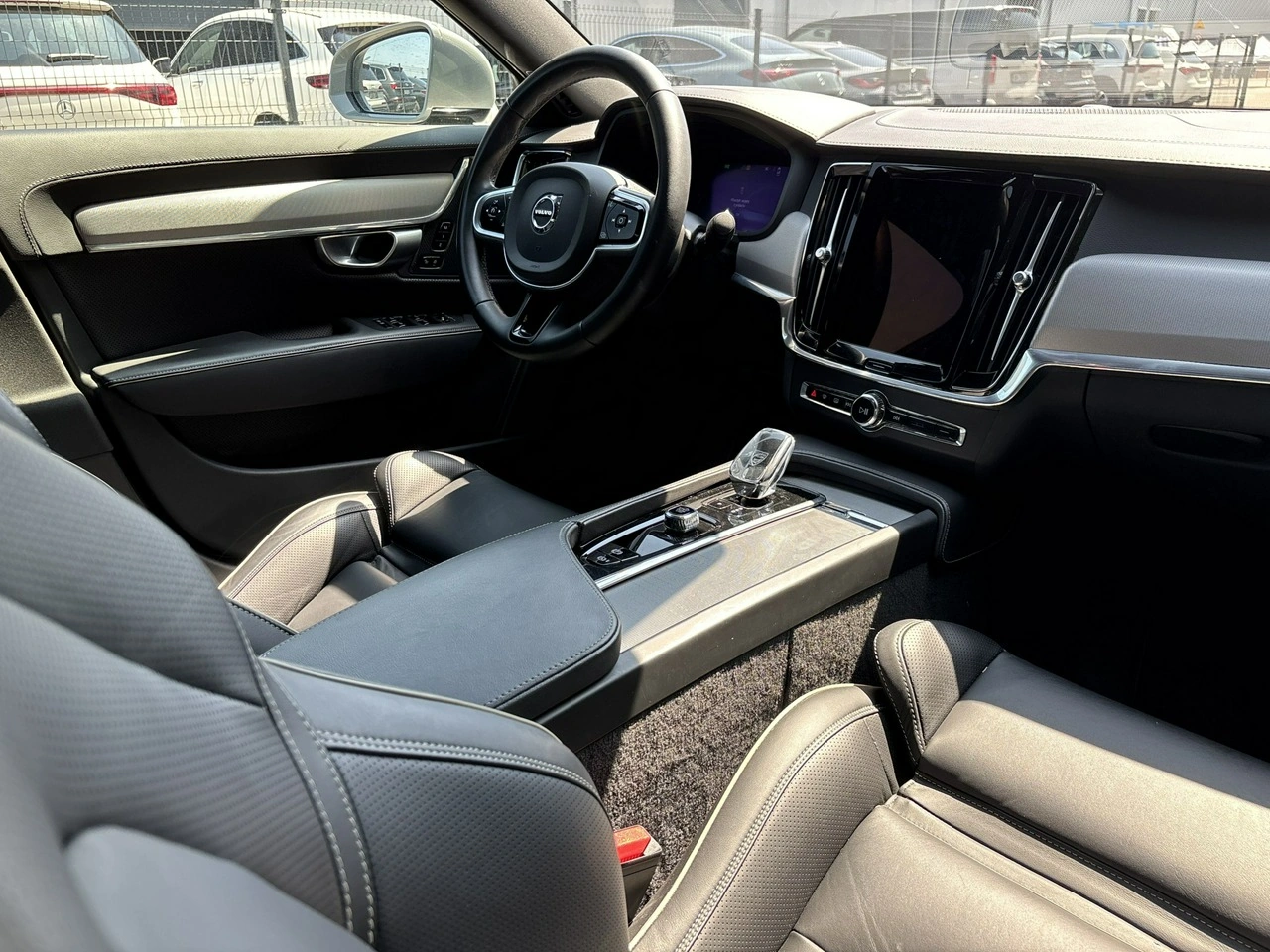 Volvo S90 - Zdjęcie 13