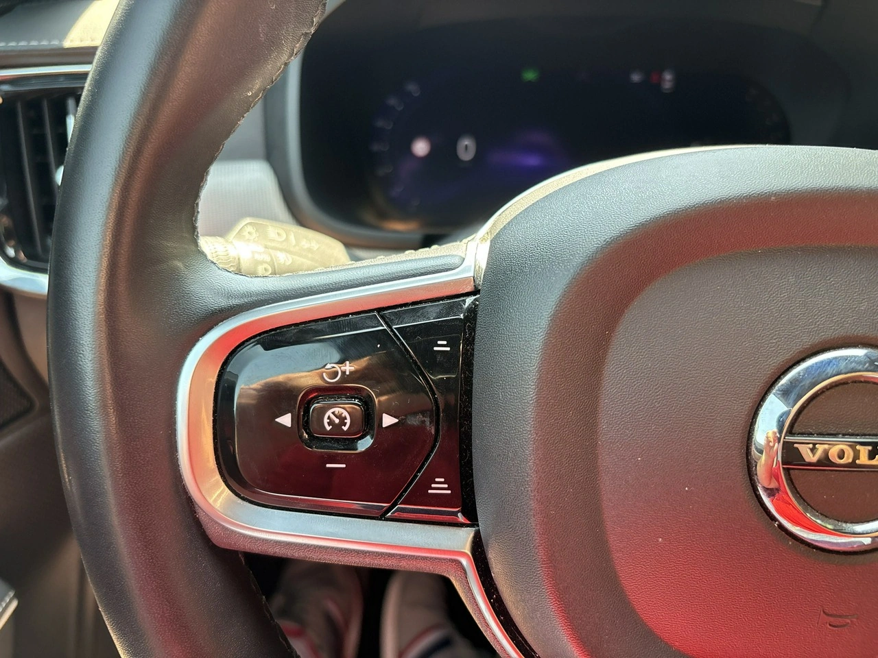 Volvo S90 - Zdjęcie 27