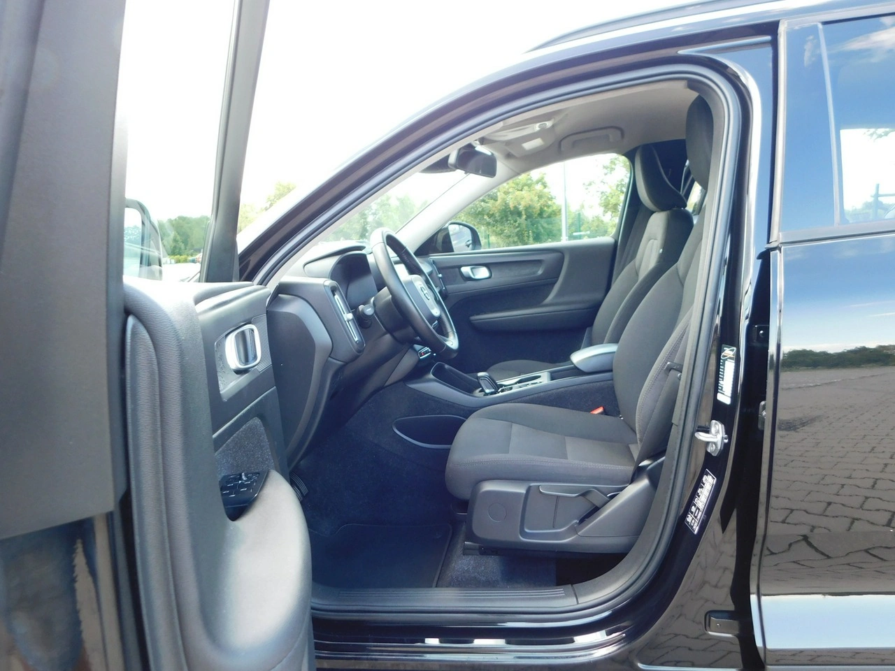 Volvo XC 40 - Zdjęcie 13