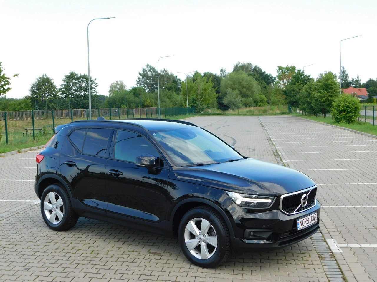 Volvo XC 40 - Zdjęcie 1