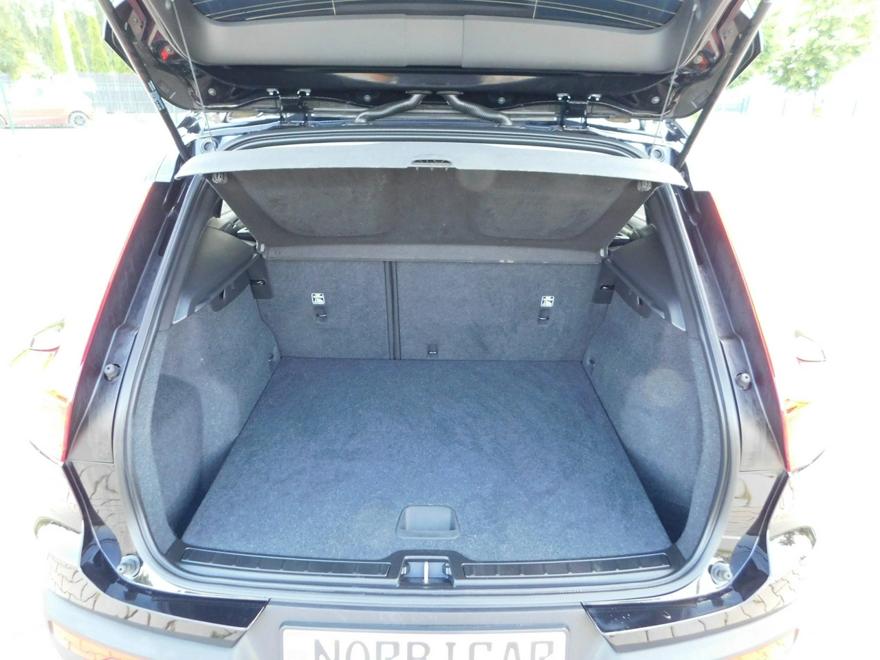 Volvo XC 40 - Zdjęcie 20