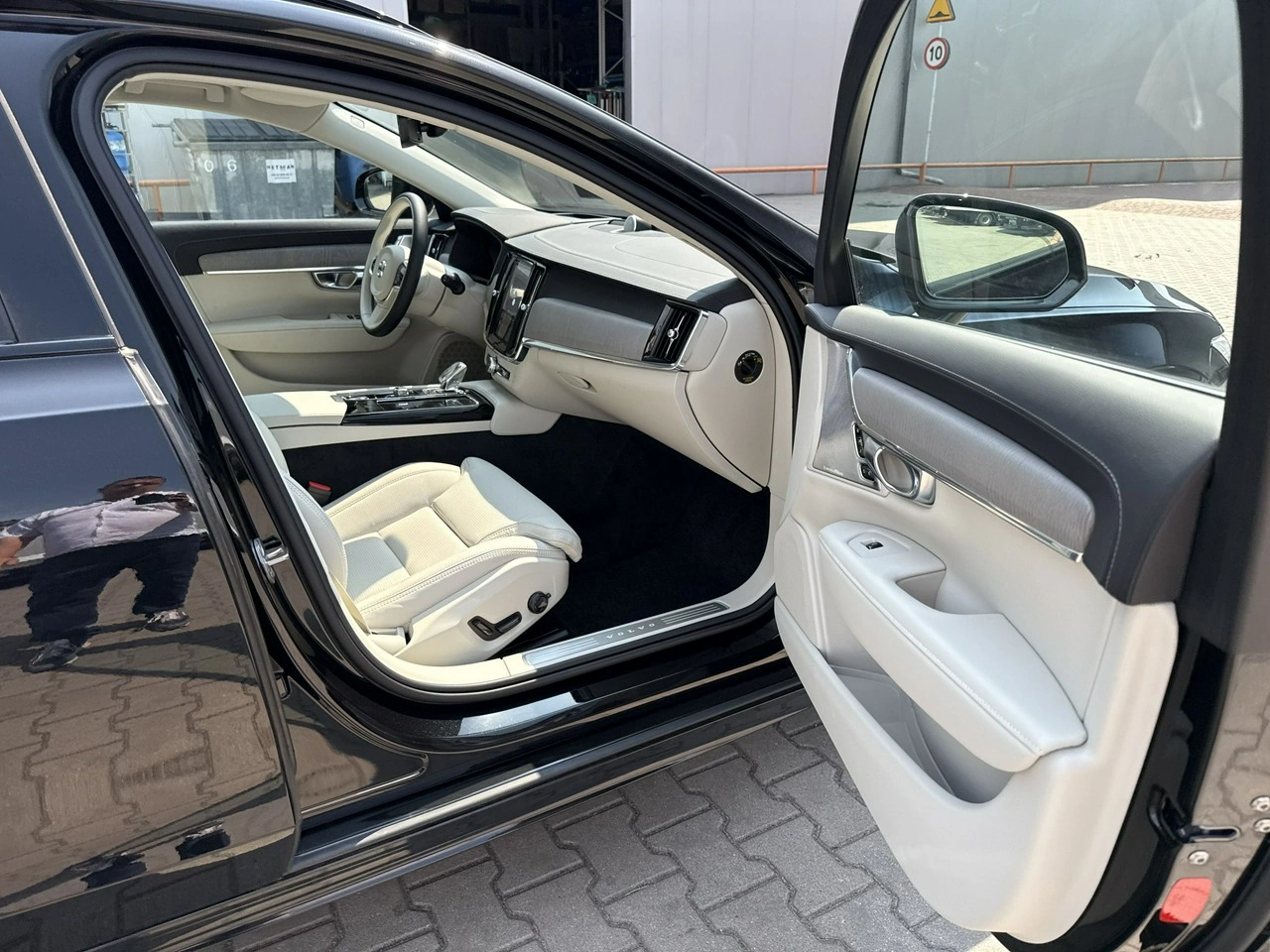 Volvo V90 - Zdjęcie 17