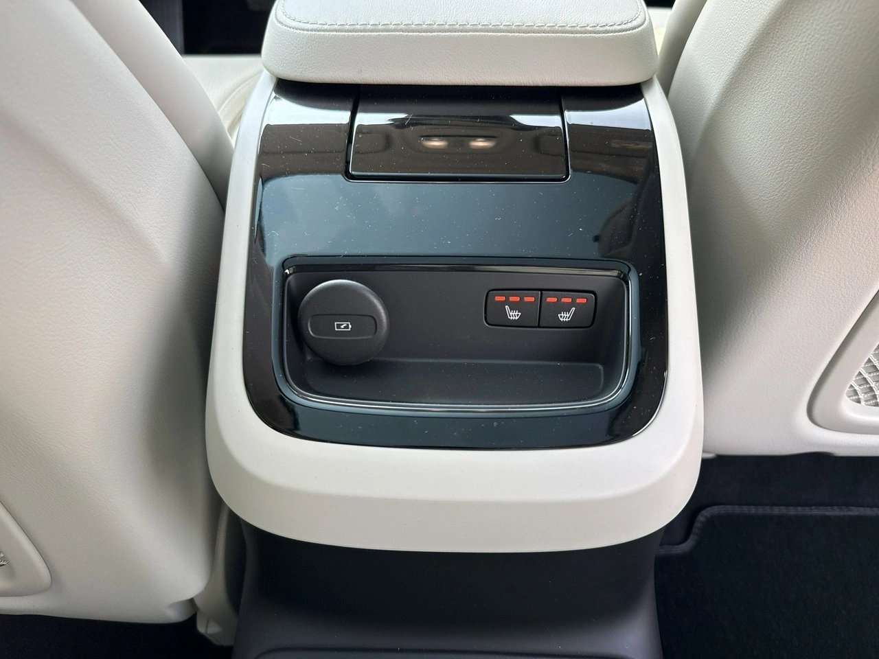 Volvo V90 - Zdjęcie 19