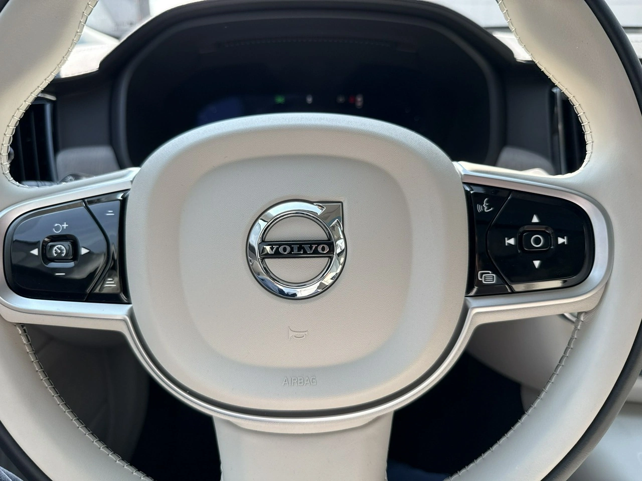 Volvo V90 - Zdjęcie 26