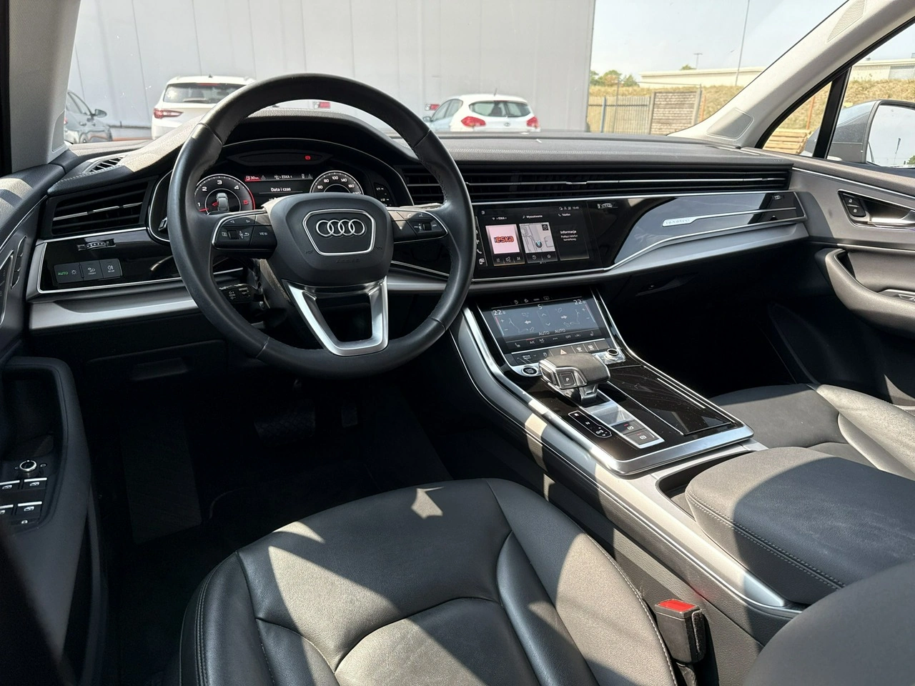 Audi Q7 - Zdjęcie 12