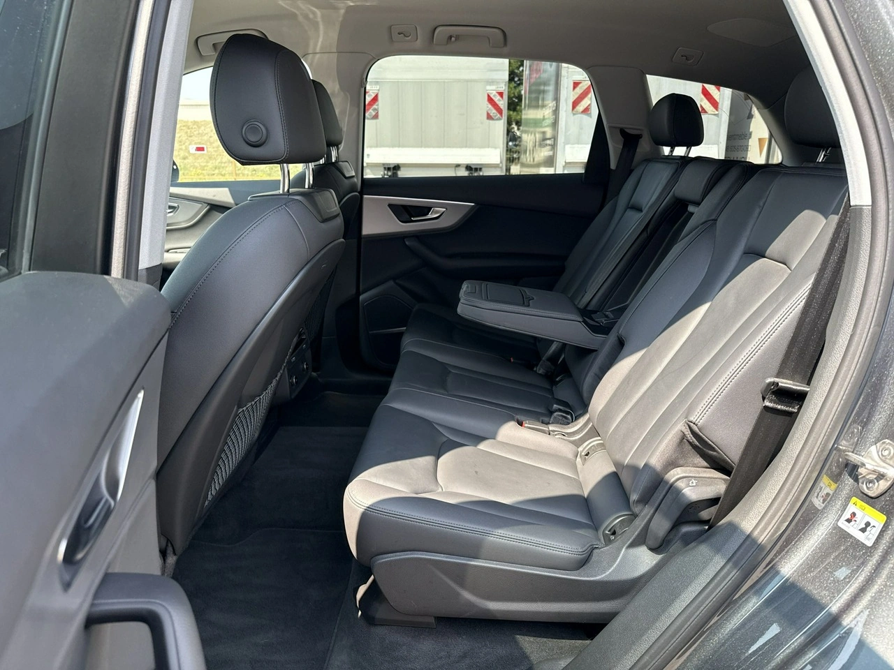 Audi Q7 - Zdjęcie 14