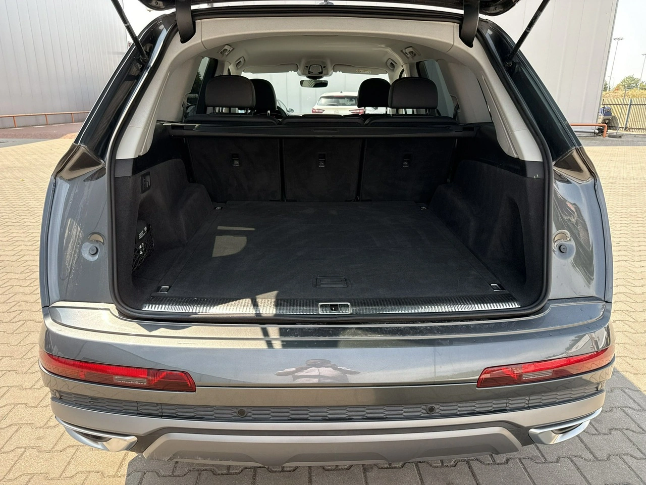 Audi Q7 - Zdjęcie 15