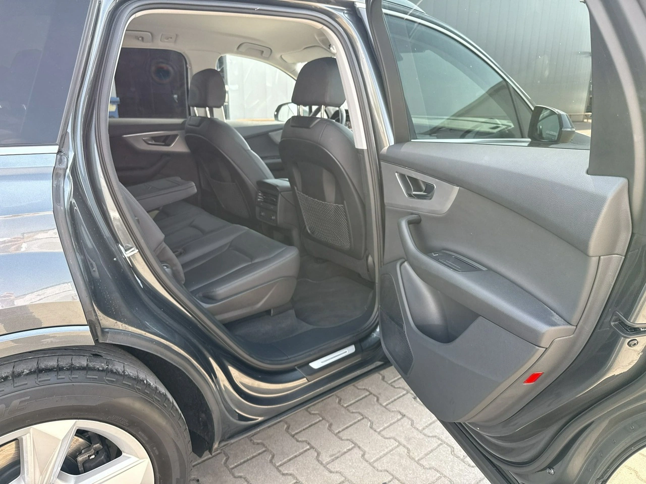 Audi Q7 - Zdjęcie 17