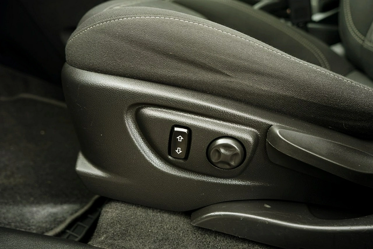 Opel Mokka - Zdjęcie 15