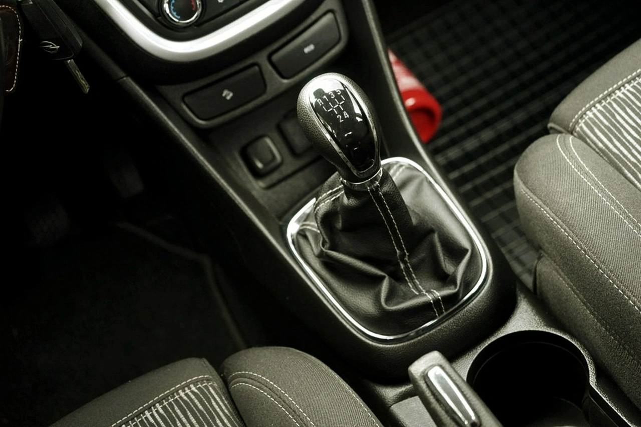 Opel Mokka - Zdjęcie 24