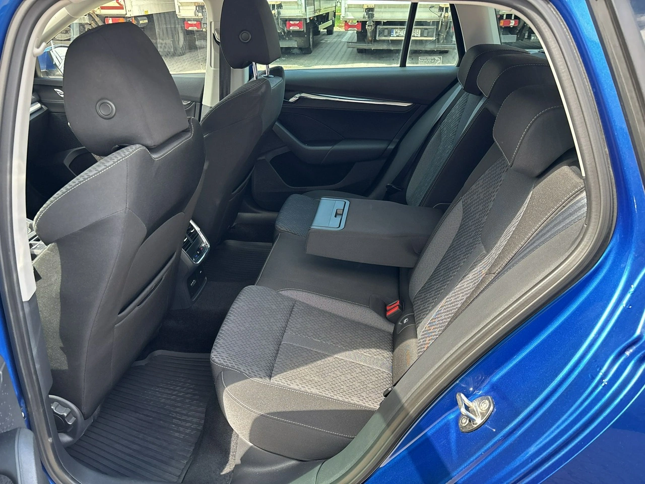 Skoda Octavia - Zdjęcie 18
