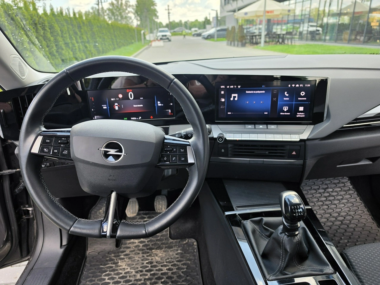 Opel Astra - Zdjęcie 11