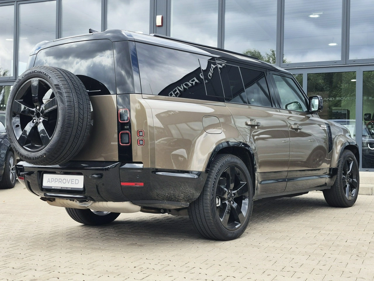 Land Rover Defender - Zdjęcie 11