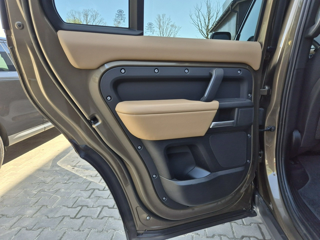 Land Rover Defender - Zdjęcie 23