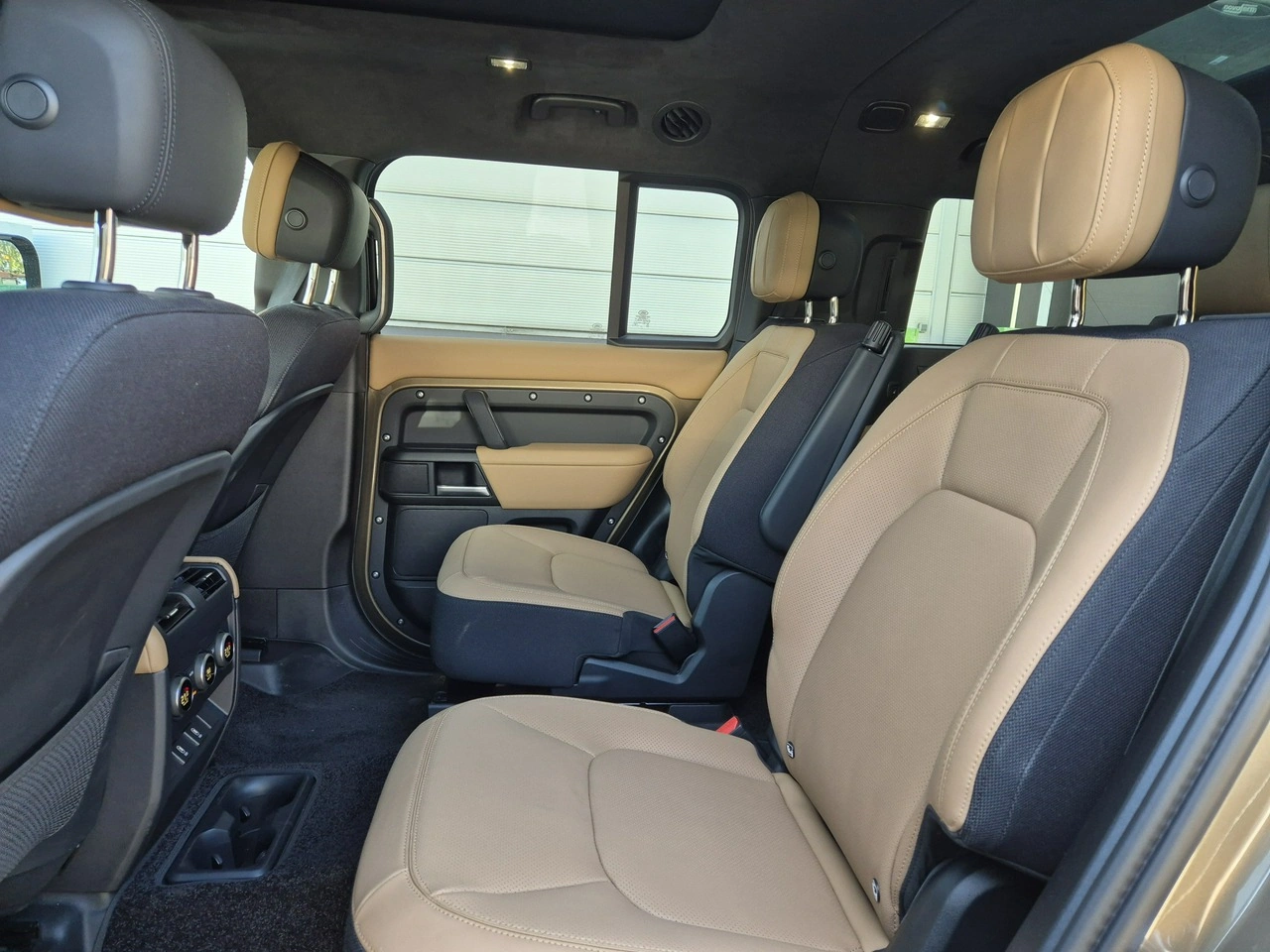 Land Rover Defender - Zdjęcie 25