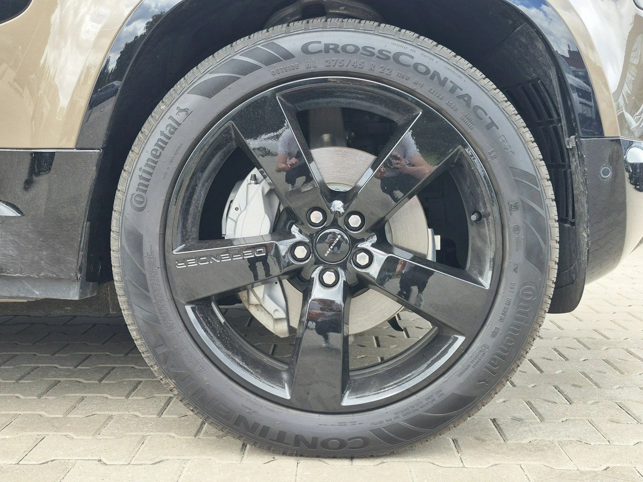 Land Rover Defender - Zdjęcie 8