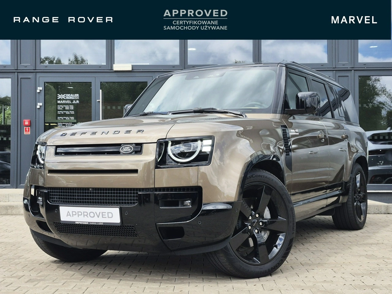 Land Rover Defender - Główne zdjęcie