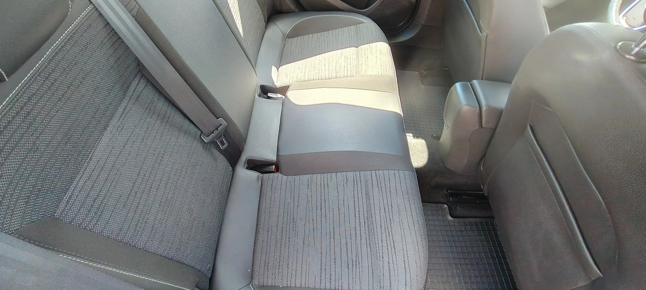 Opel Astra - Zdjęcie 10