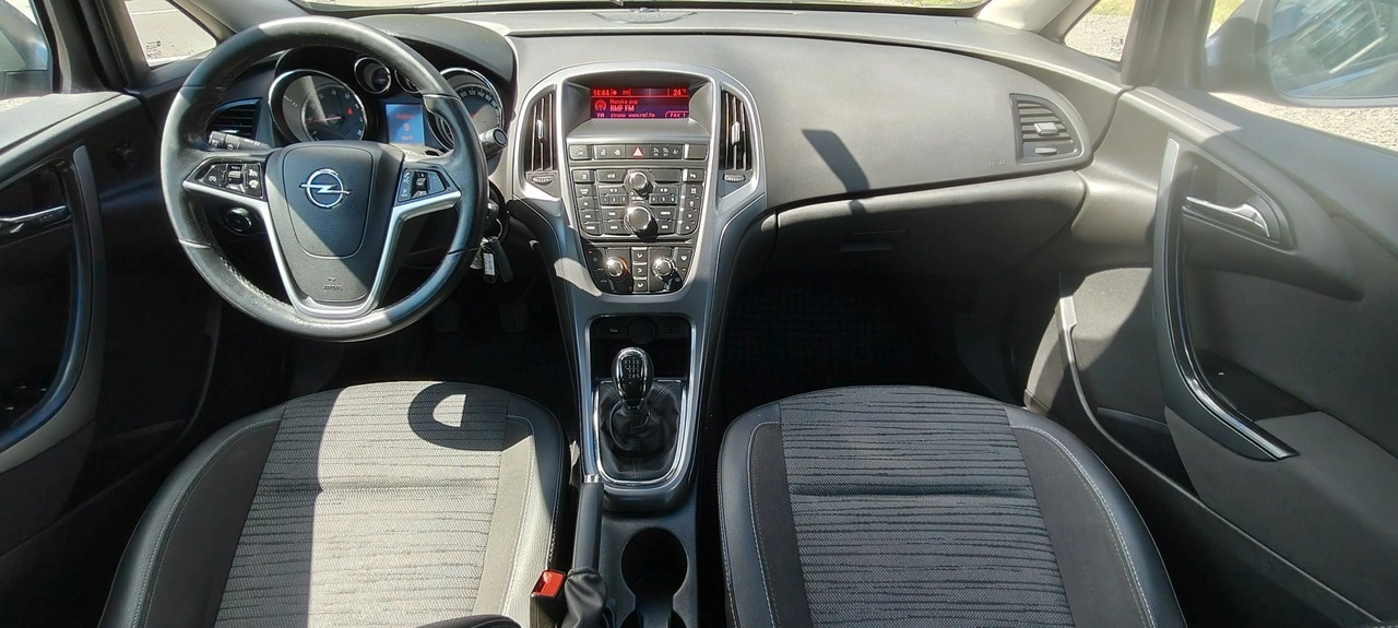 Opel Astra - Zdjęcie 7