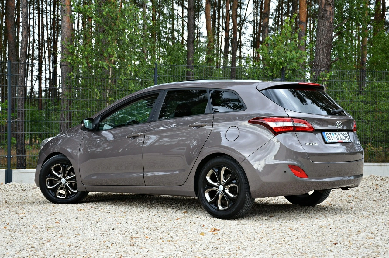Hyundai i30 - Zdjęcie 18