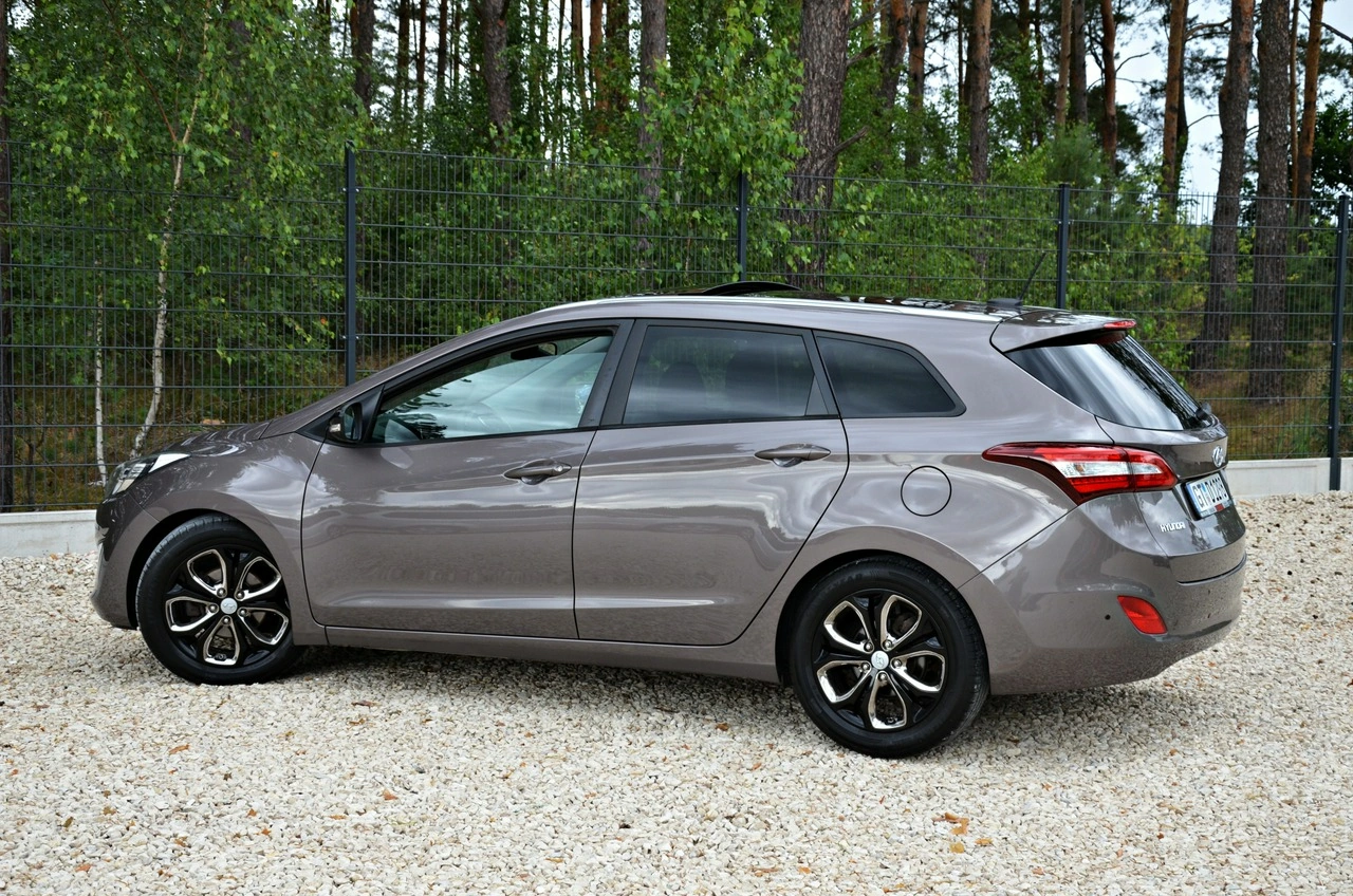 Hyundai i30 - Zdjęcie 19