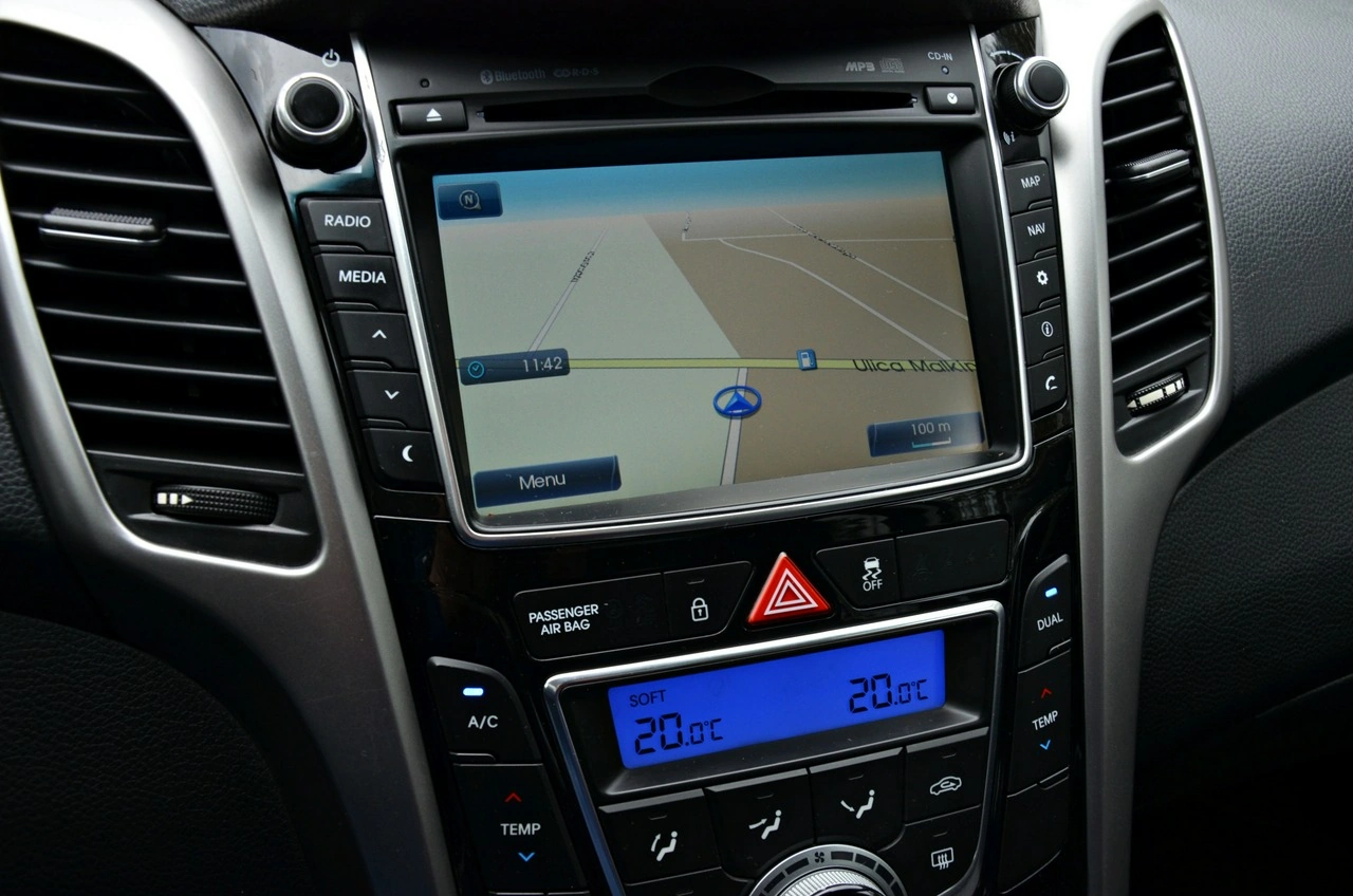 Hyundai i30 - Zdjęcie 27