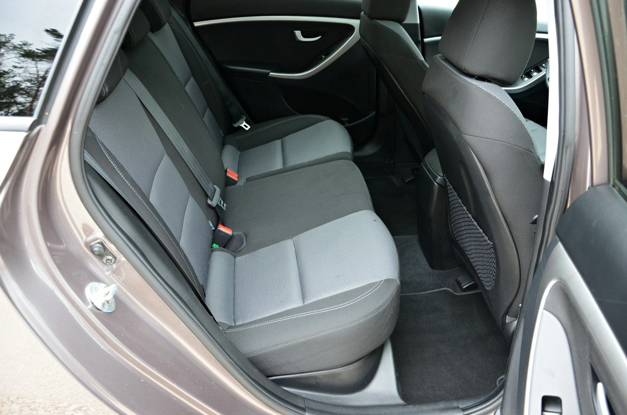 Hyundai i30 - Zdjęcie 34