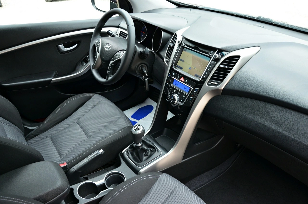 Hyundai i30 - Zdjęcie 38