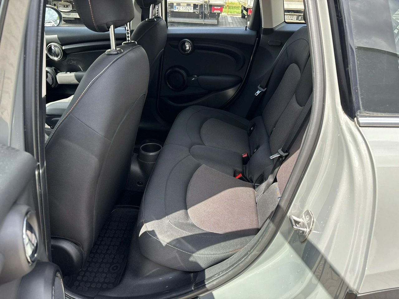 MINI ONE - Zdjęcie 18