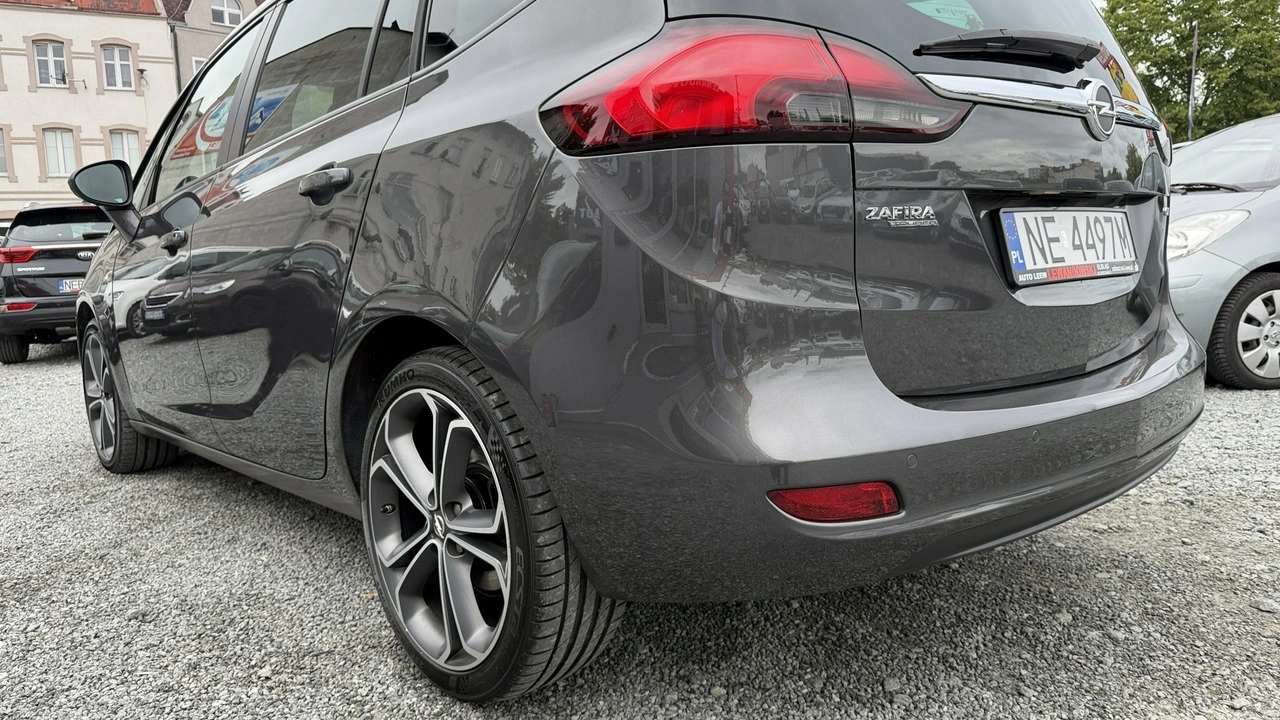 Opel Zafira - Zdjęcie 13