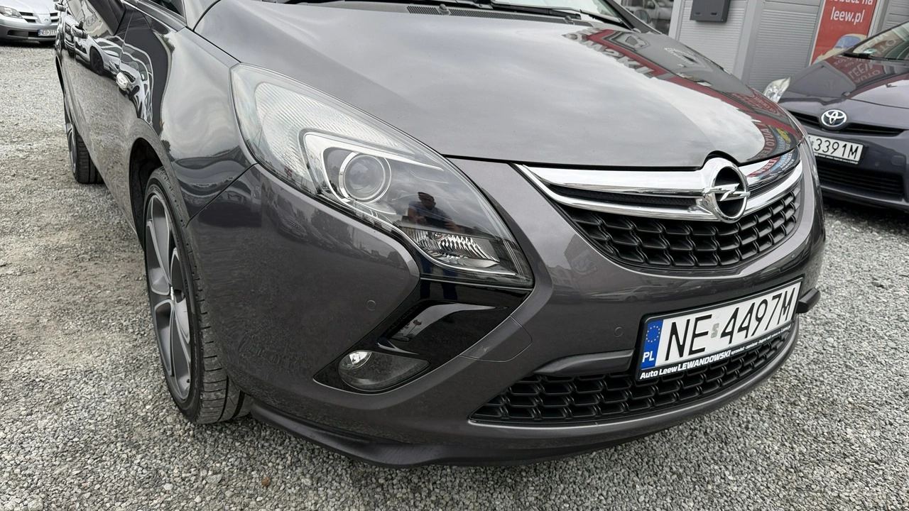 Opel Zafira - Zdjęcie 1