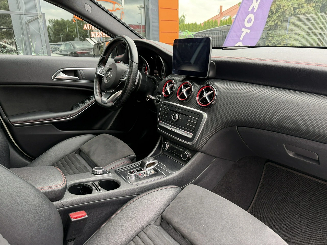 Mercedes A45 AMG - Zdjęcie 26