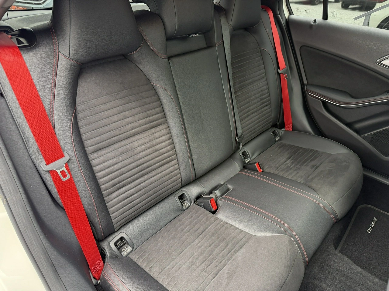 Mercedes A45 AMG - Zdjęcie 30