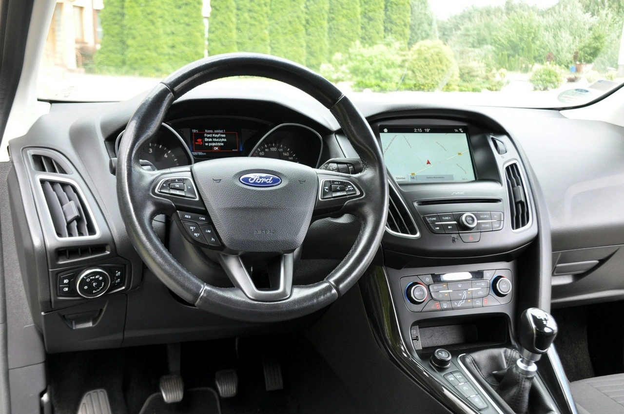 Ford Focus - Zdjęcie 28