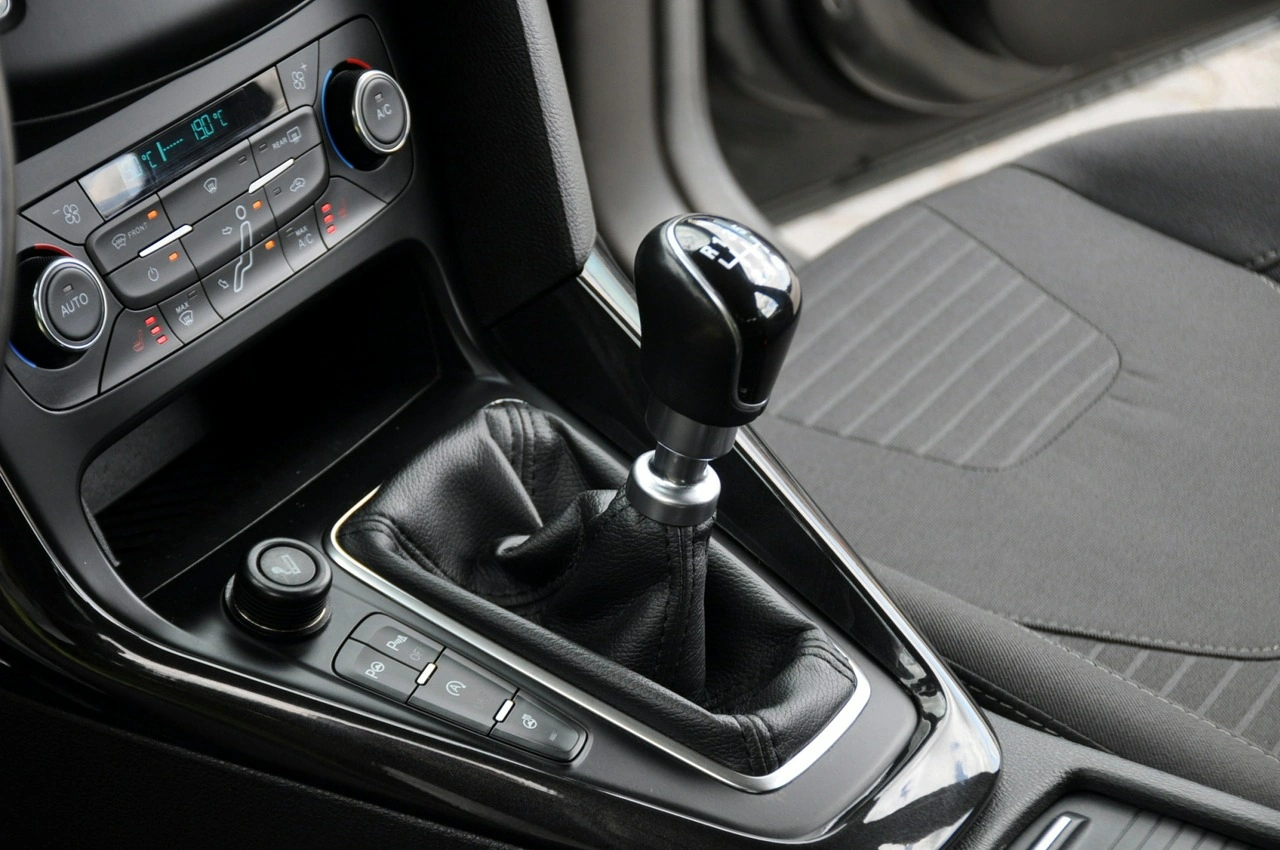 Ford Focus - Zdjęcie 34