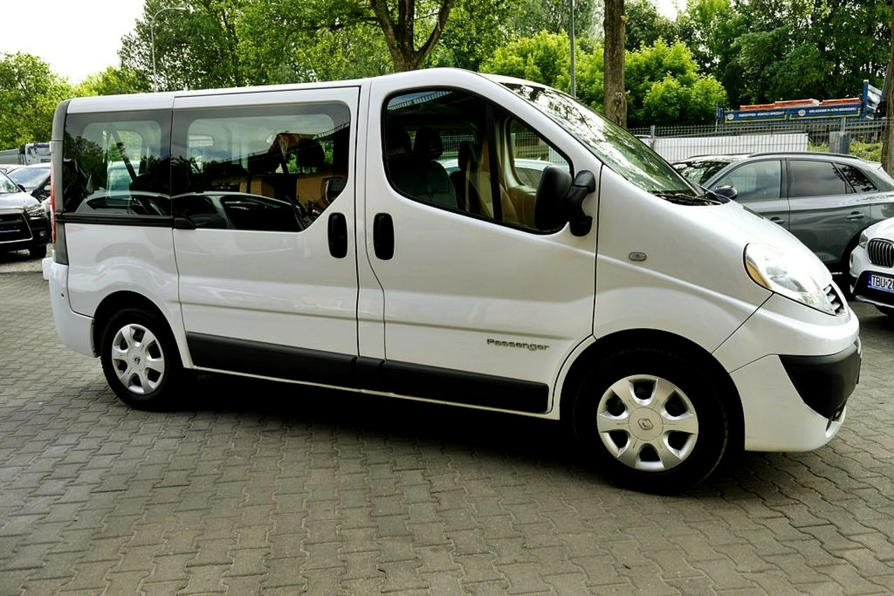 Renault Trafic - Zdjęcie 9
