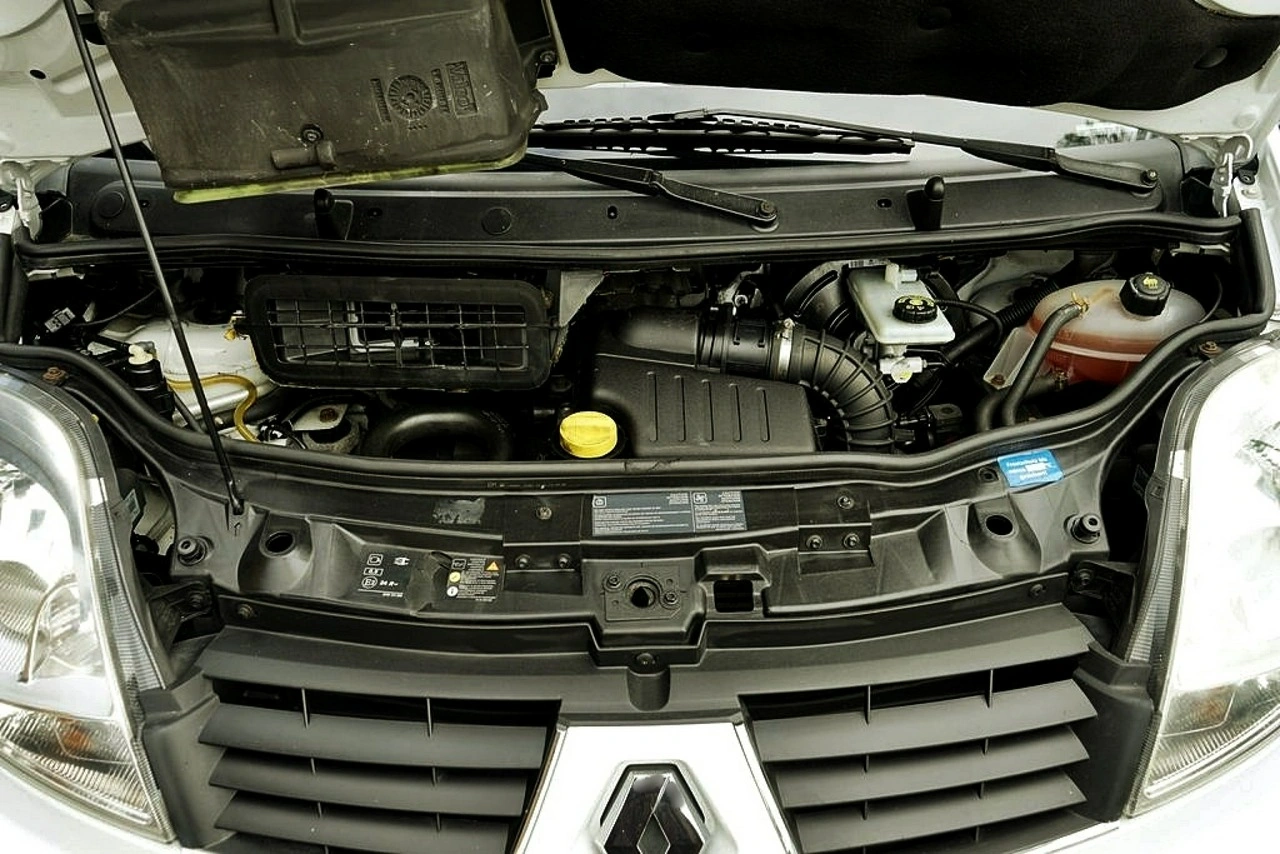 Renault Trafic - Zdjęcie 10