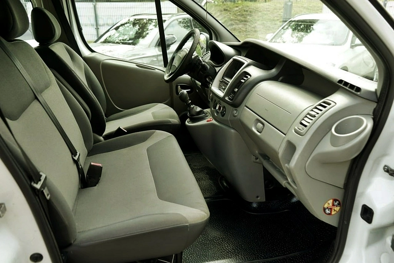 Renault Trafic - Zdjęcie 13