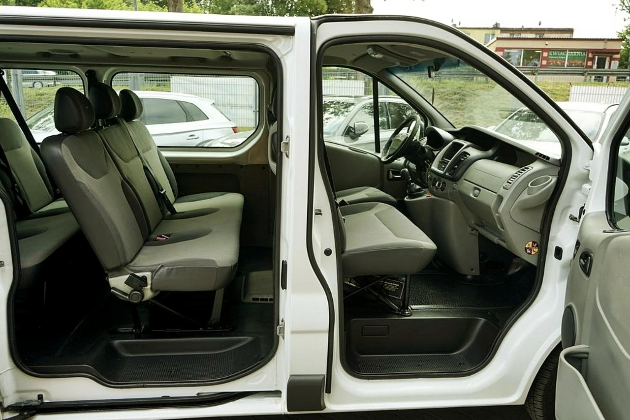Renault Trafic - Zdjęcie 18