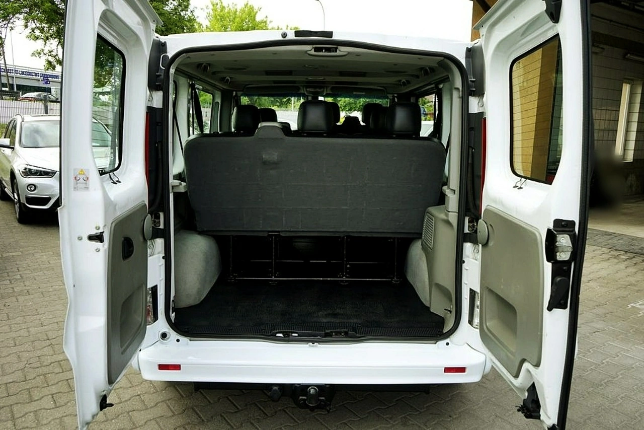 Renault Trafic - Zdjęcie 22
