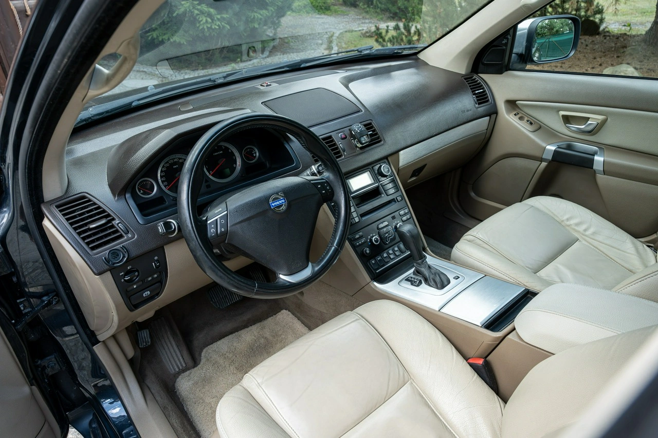 Volvo XC 90 - Zdjęcie 40