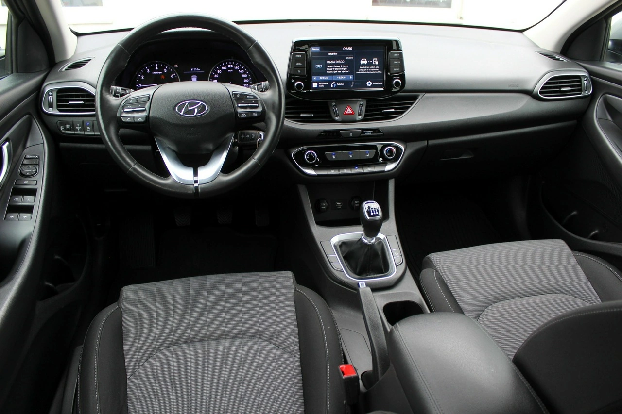 Hyundai i30 - Zdjęcie 10