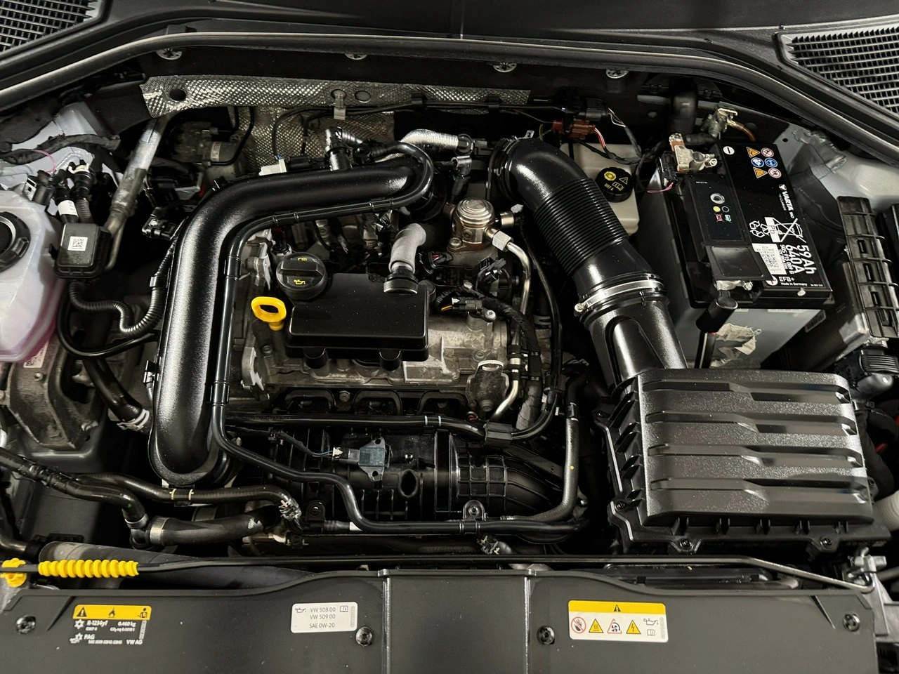 Volkswagen T-Roc - Zdjęcie 26