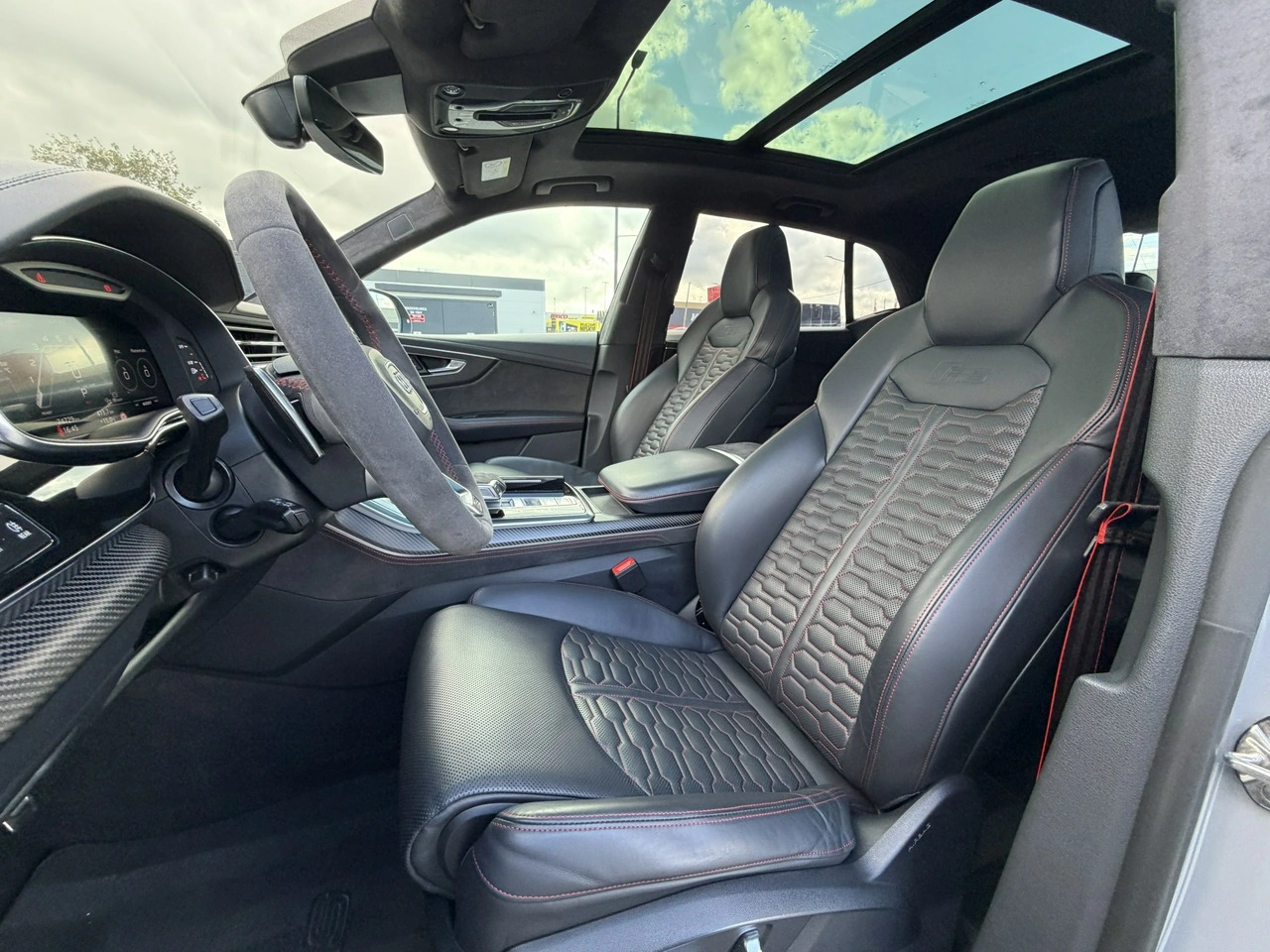 Audi RS Q8 - Zdjęcie 16